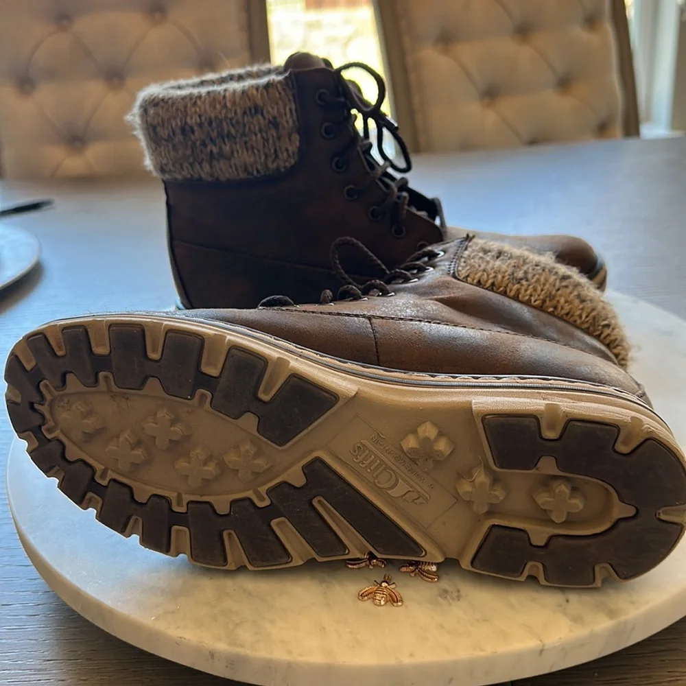 Cliff's by White Mountain Women Decker Brown Faux Leather Lace up Boots - Picture 4 of 9